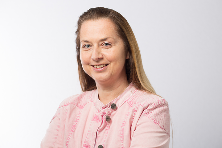 Yvonne Dölz