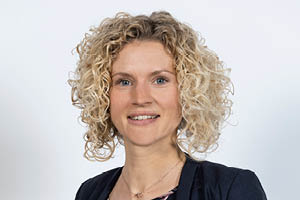 Mandy Spiegel