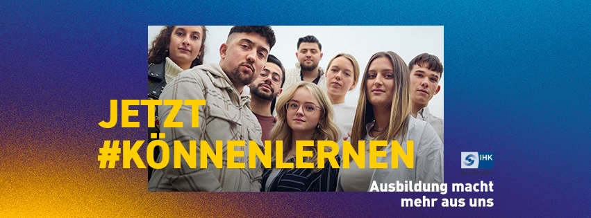 Motiv der Kampagne #könnenlernen. Man sieht eine Gruppe junger Menschen, die in die Kamera schauen. 