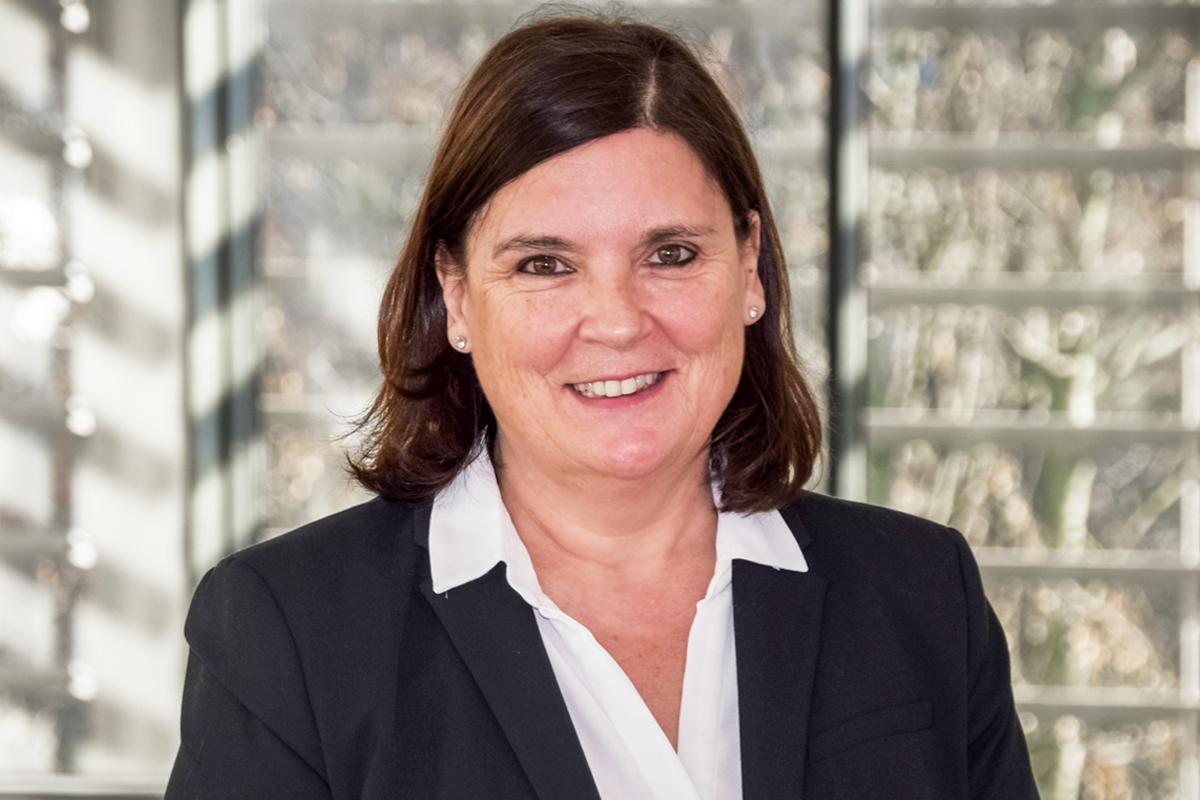 Dr.Claudia Auinger