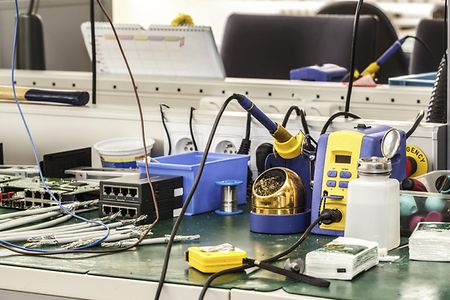 Elektrotechnischer Arbeitsplatz