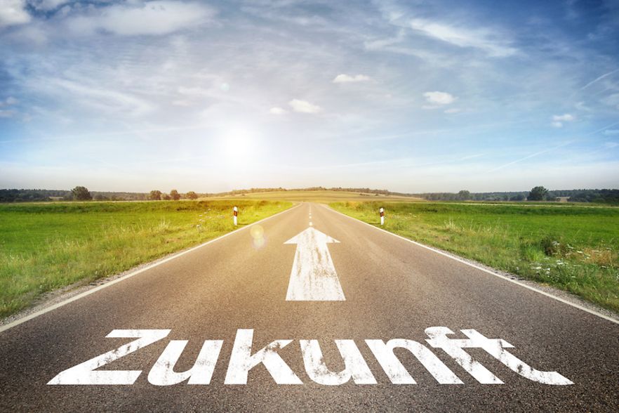 Zukunftsstra&szlig;e