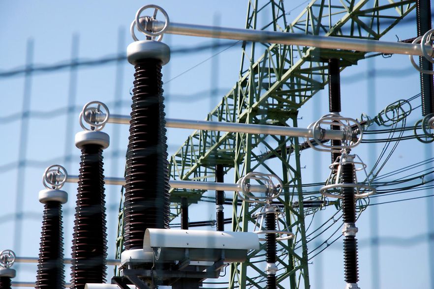 Die Nahaufnahme zeigt ein Elektrizit&auml;tswerk.