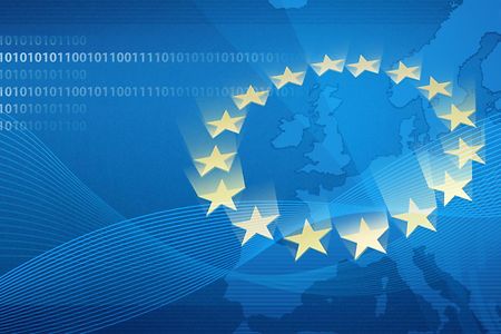 Symbolbild EU Flagge mit Bin&auml;rcode