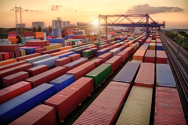 Container Waggons