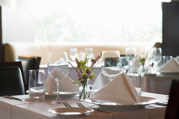 Gedeckter Tisch im Restaurant