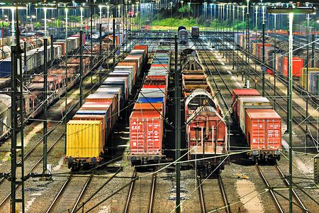 Rangierbahnhof AdobeStock_42993719