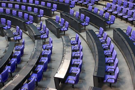 Bundestag AdobeStock_75654616