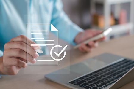 Ausbildungsvertrag AdobeStock_691005868