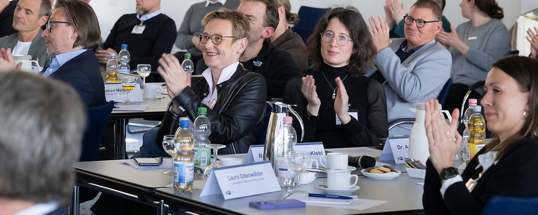 Konstituierende Sitzung der Vollversammlung der IHK Darmstadt mit Wahl des Pr&auml;sidenten und des Pr&auml;sidiums