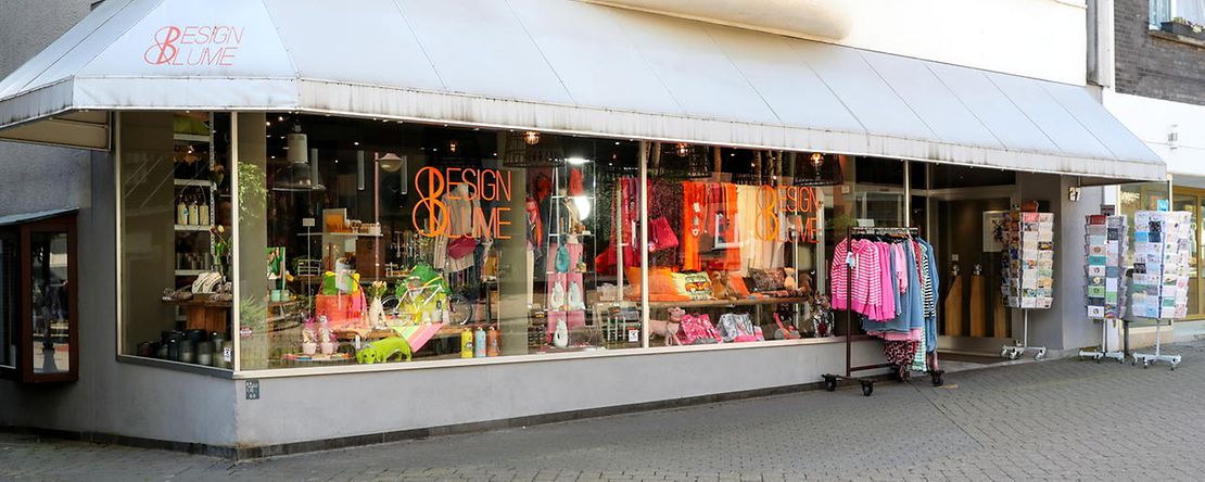 Brigitte Honeck im Design & Blume in Beckum.