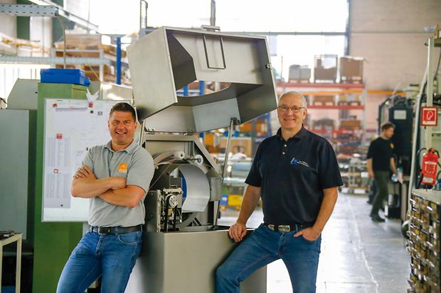 Martin Straus (links) und Martin Weinert in ihrem Maschinenbau-Unternehmen