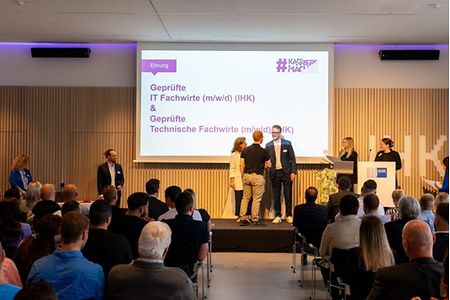 verabschiedung_lehrgaenge_ihk_akademie_2024
