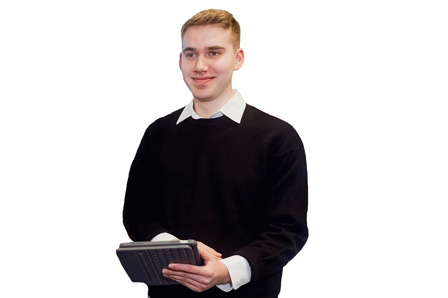 Portraitbild Tom Nowak, Auszubildender bei der SIHK zu Hagen