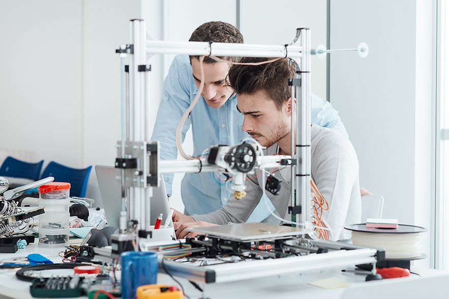 Young researchers and 3D printer