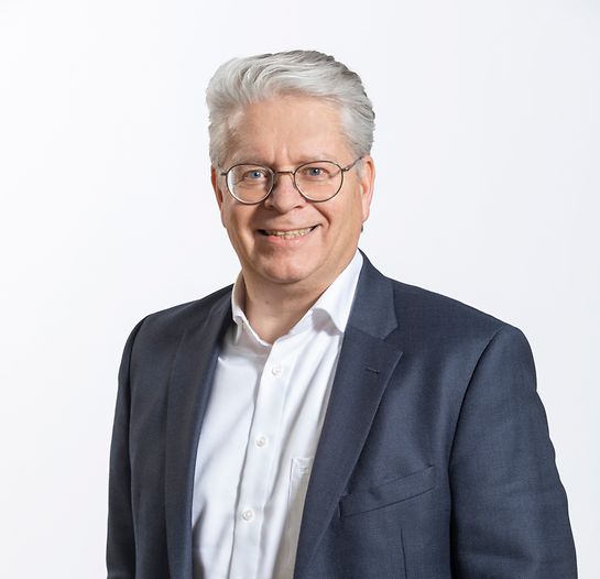 Symbolbild Portrait Dr. Bodo Gerd Reinke