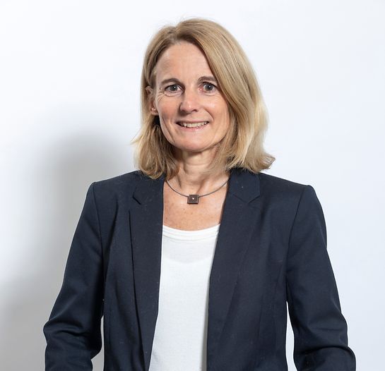 Symbolbild Portrait Frauke Brader-Volmerhaus