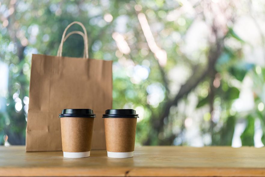 Verpackungsmaterialien - T&uuml;ten und Becher aus Pappe