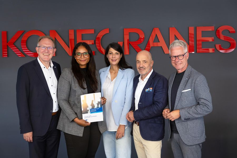 Präsentation des IIR Fachkräftereports 2025
