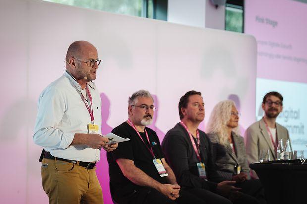 Podiumsdiskussion