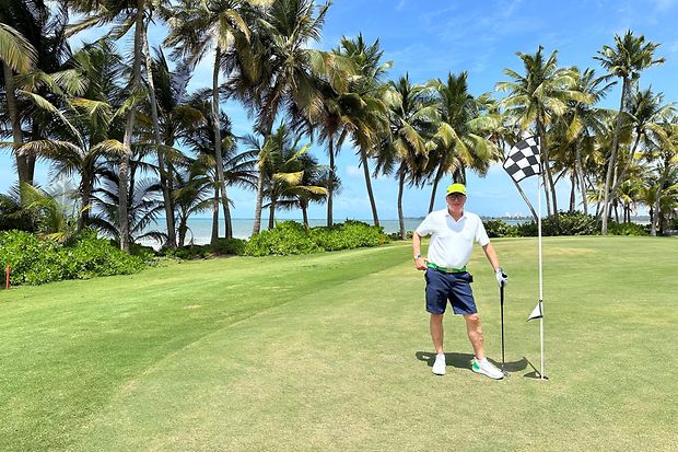 Matthias Blatz, gesch&auml;ftsf&uuml;hrender Gesellschafter von Heidelberg iT, im Urlaub auf einem Golfplatz