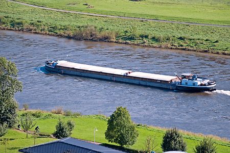 freight ship