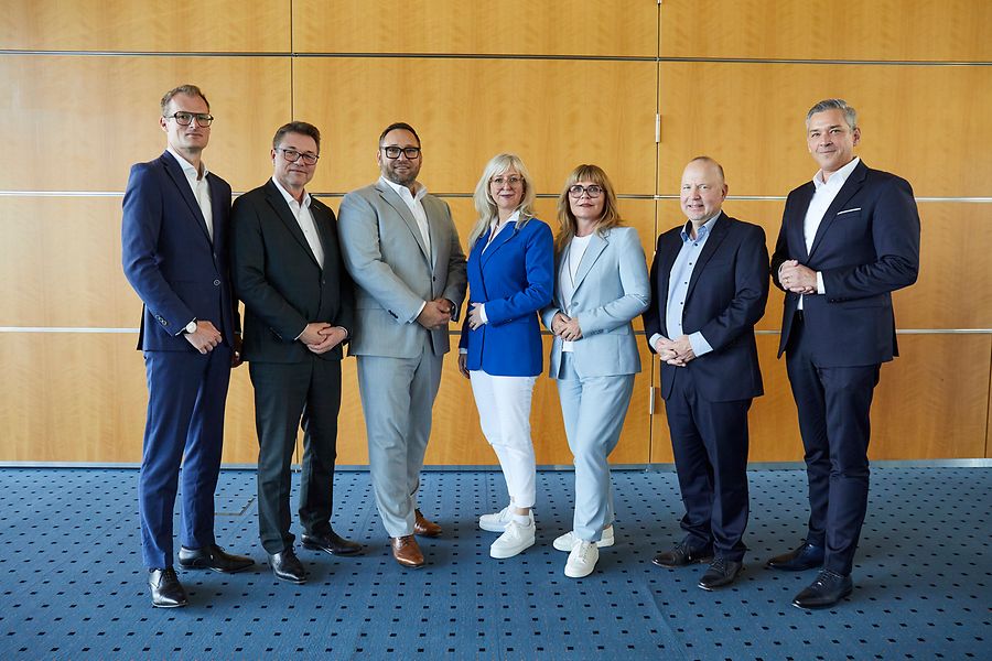 Hauptgeschäftsführer und Präsidiumsmitglieder der IHK Darmstadt